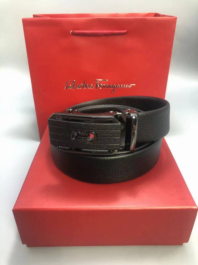 New Arrival! Store Owner's Carefully Selected Quality Item! Ferragamo Men's Auto