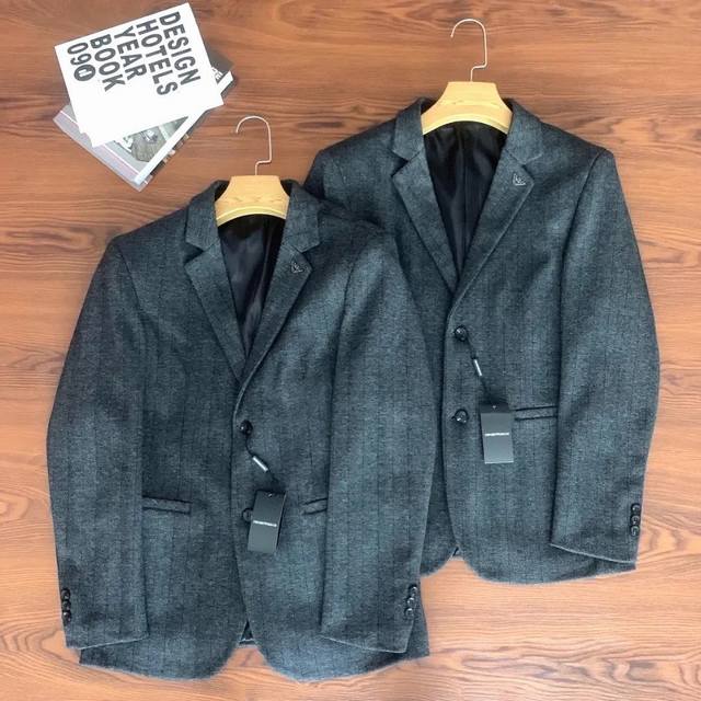 Business Casual! Italian Craftsmanship, Armani Autumn/Winter New Arrival Wool Bl