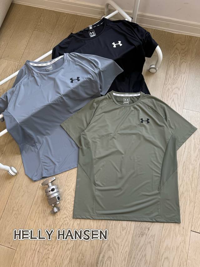 Under Armour High-End Outdoor Sports Fitness Breathable Quick-Dry Ice Silk Techn