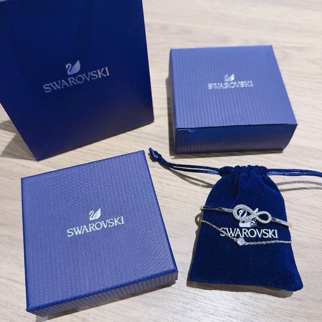 Swarovski Infinity Women's Bracelet Replica Edition Highest Quality Version! Fea
