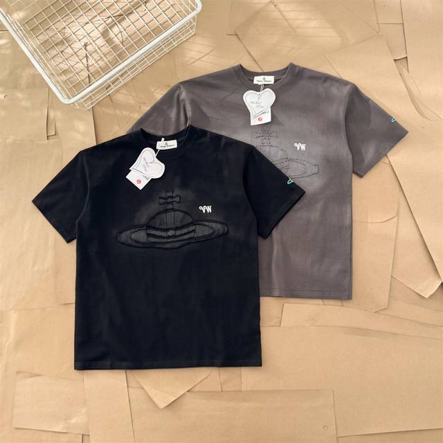 Vivienne Westwood Saturn Washed Short-Sleeve T-Shirt 325 The Fabric Is Made From