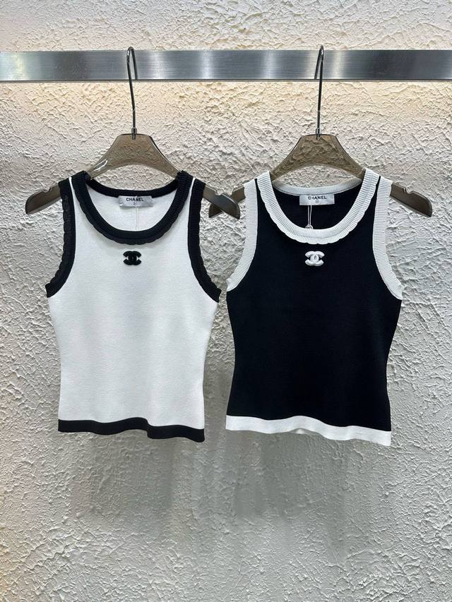 Chanel Small Double C Black And White Color-Block Knit Vest Style Number: 256701