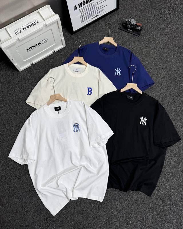 Mlb New York Yankees Chest Embroidery Design Ny New Print Round Neck Pullover Sh