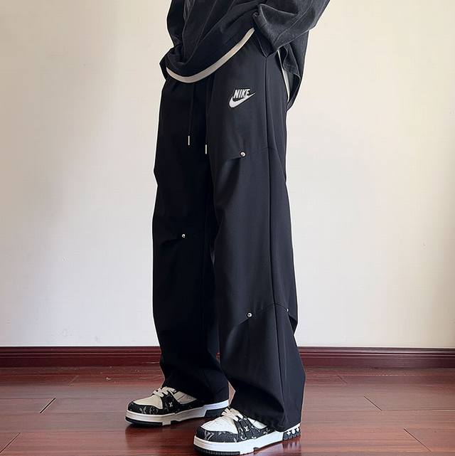New Arrival Nike Spring New Outdoor Workwear Pants With Classic Embroidered Logo