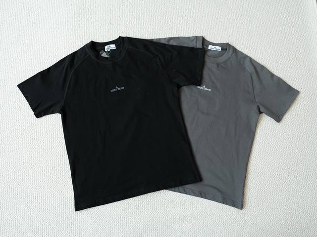 Stone Island Ss25 Stone Island Back Reflective Logo Round Neck Short-Sleeve T-Sh