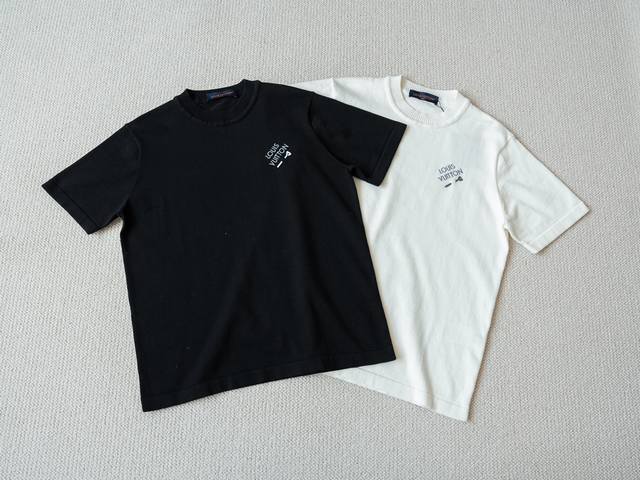 Premium Knit T-Shirt Louis Vuitton Lv Pin Embroidered Logo Round Neck Knit Short