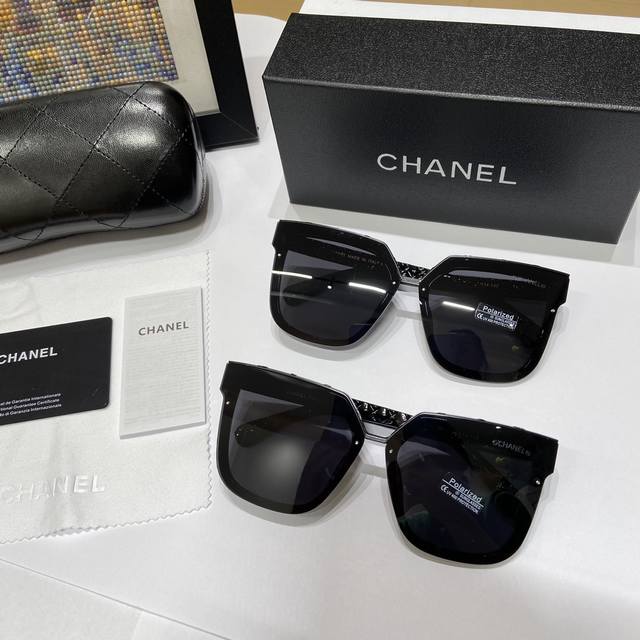 New Arrival ~ Sunglasses Worn By Xin Zhi Lei, Causing A Frenzy. Our Lei Jie Trul