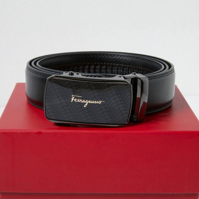 Hot New Arrival! Ferragamo Store-Exclusive Design. Ferragamo Leather Belt In Gun