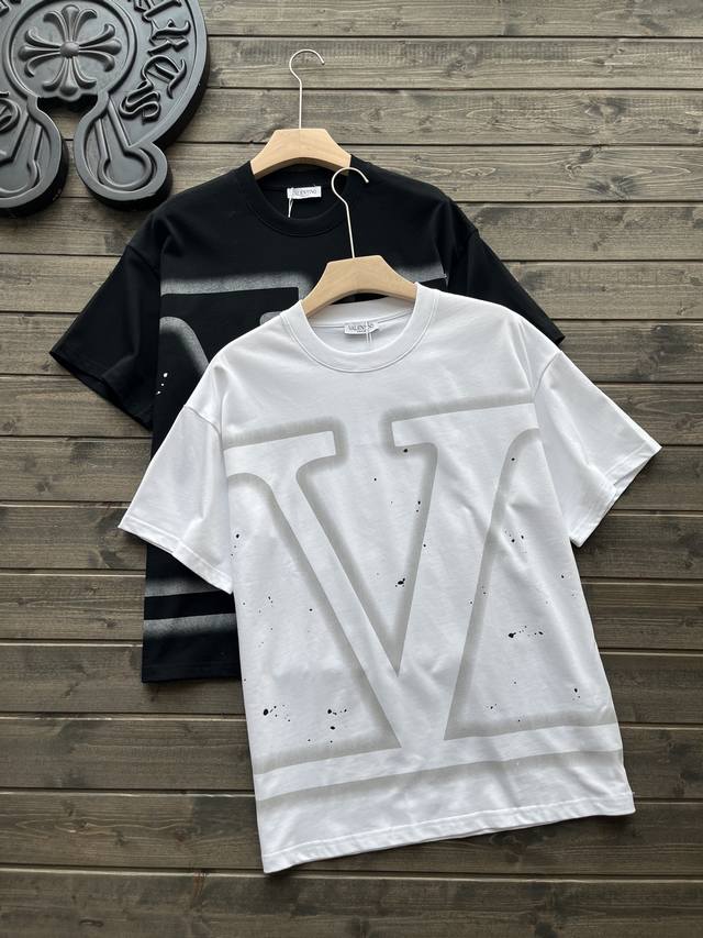 Valentino 2025 New Arrival Short-Sleeve T-Shirt With Large V-Logo Emblem On The