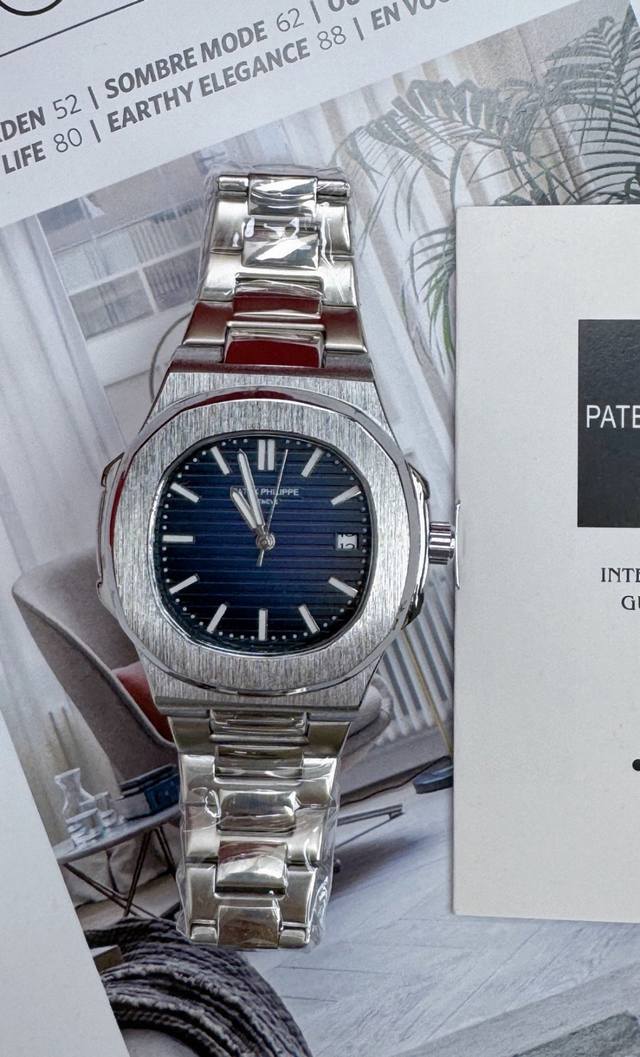 Patek Philippe Mechanical Watch With Blue Dial, Steel Bracelet, Blue Face, Full