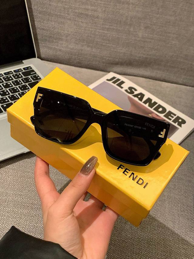Fendi New Fashion Sunglasses | New Release Fashion Sunglasses | Fendi Fashion Su