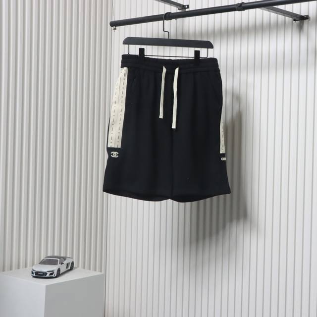 Chanel Logo Woven Belt Shorts The Fabric Uses 360G Brushed Fabric, Dyed And Then