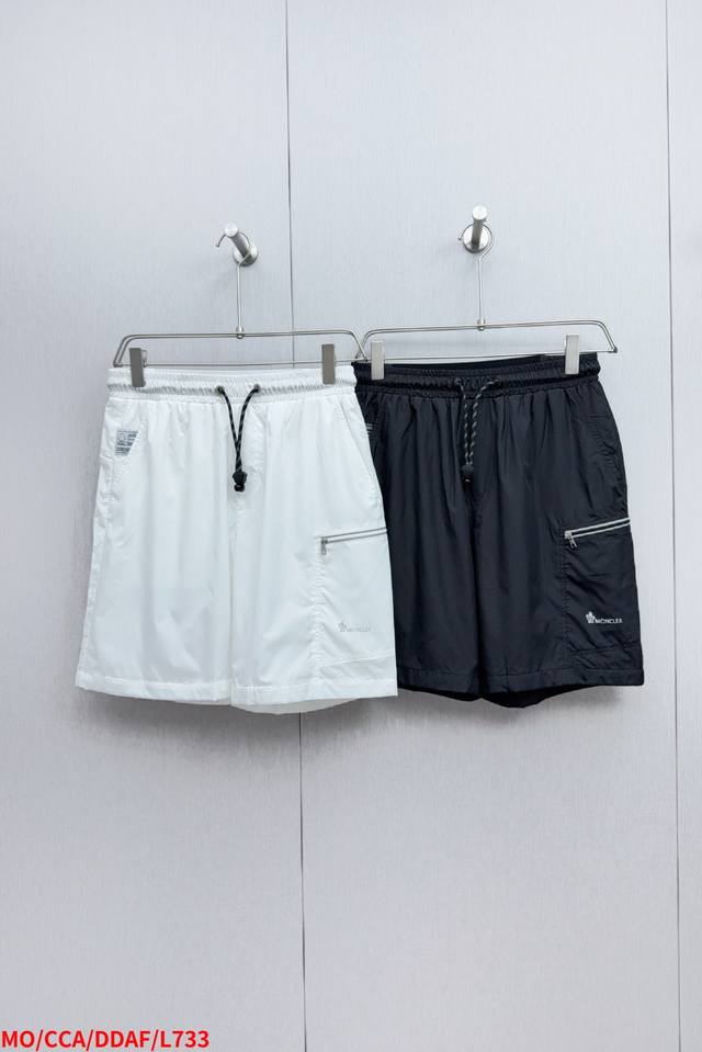 L733 Mo 2025Ss Summer New Beach Shorts, A Simple Yet Sophisticated Design With A