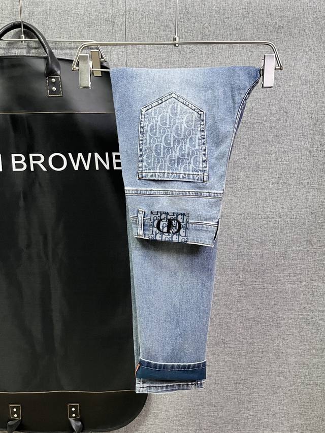 25 Latest Style. Long-Term Stock Available. Dior High-Quality Original Single-Pi