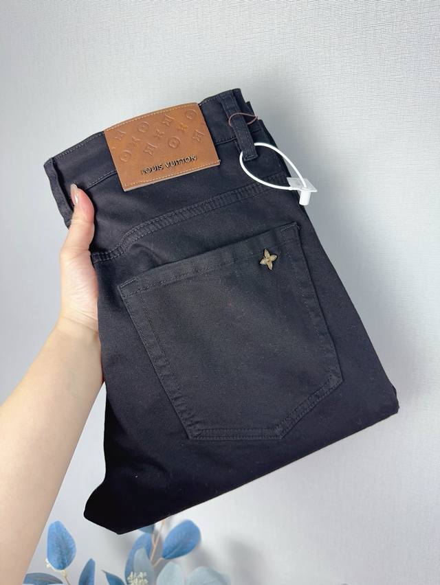 Lv 2025 Premium Lightweight Fashion Denim Pants, Made From Premium Stretchable,