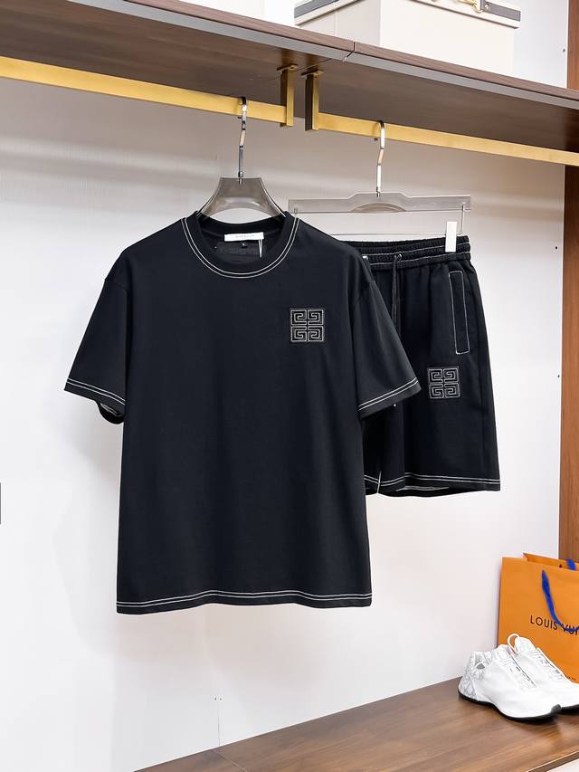 Givenchy 2025 New Short-Sleeved Shorts Set, The Best-Looking Cotton Set For Spri