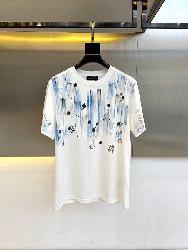 Lv, 2025 Spring/Summer Men's New Logo Round Neck Short-Sleeve T-Shirt. Imported