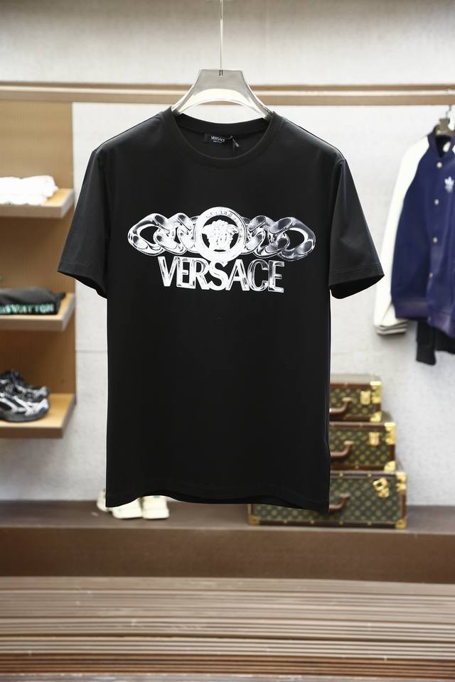 Versace 25 Spring/Summer New Arrival Short-Sleeve T-Shirt With A Color-Blocked S