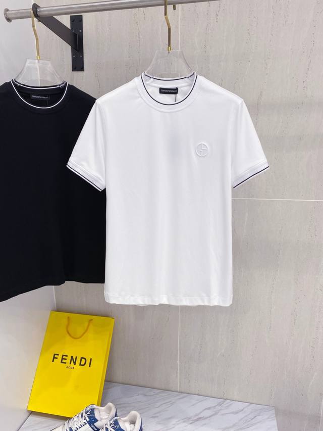 New Armani Family Men's Fashion Round Neck Short Sleeve T-Shirt, Imported From E