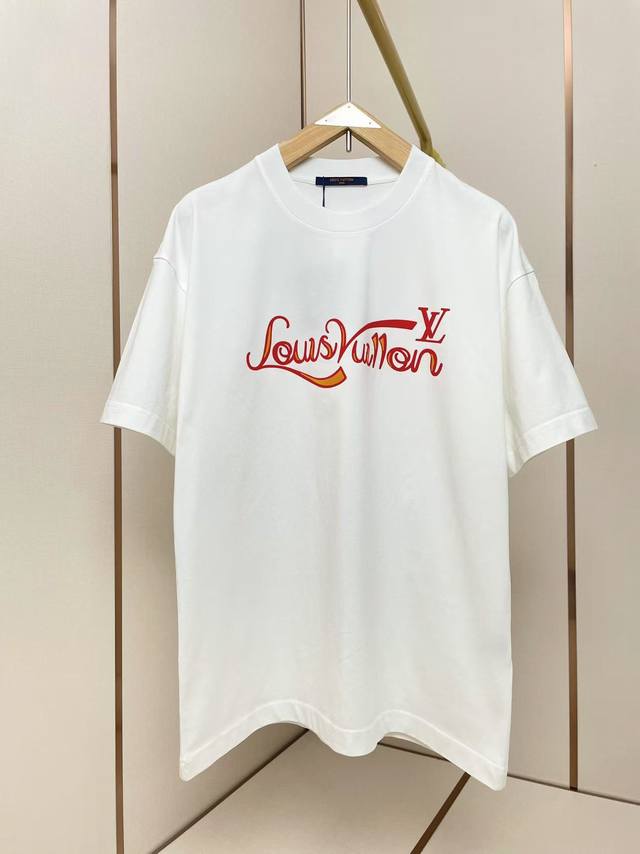 Lv New Artistic Letter T-Shirt With Velvet Letters For A Premium Look, Versatile