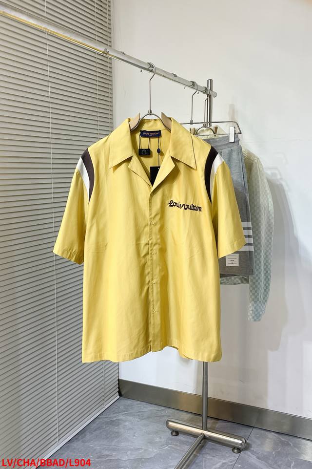 L904 Lv Tyler Collaboration New Arrival This Collegiate-Inspired Retro-Style Bow