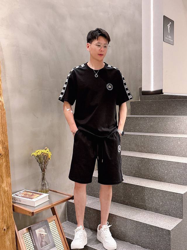 Direct Brand: D&G 2025 Round-Neck Short-Sleeve Shorts Set Made From 100% Cotton