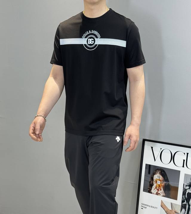 D&G 25S Summer Men's Round Neck Short-Sleeve Shirt. High-Street Fashion Statemen