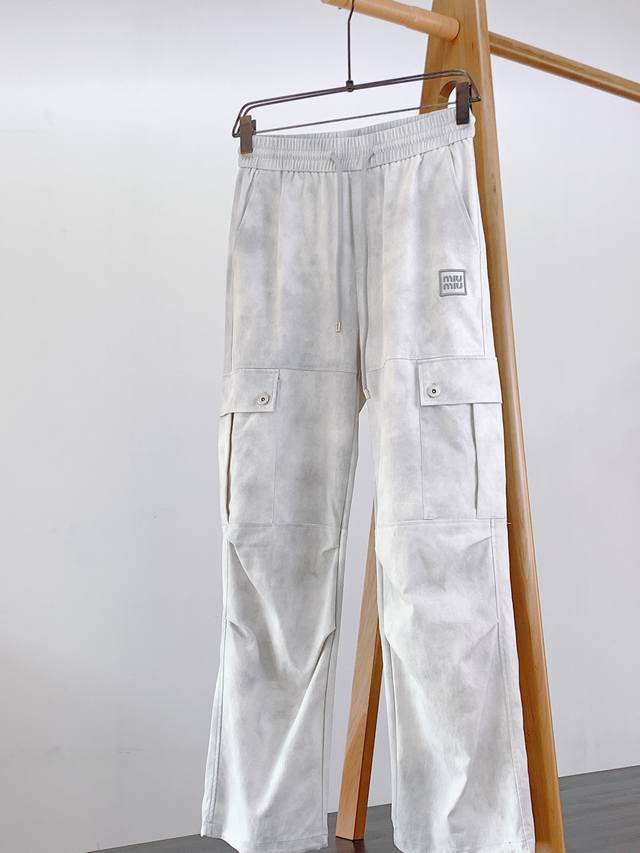 Miu Miu 2025 Ss Early Spring New Arrival: Retro Workwear-Inspired Casual Pants W