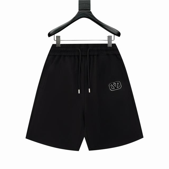 Valentino 2025Ss Trade Channel Goods. Casual Sports Shorts, A Timeless Classic T