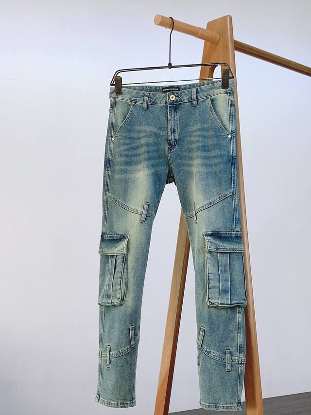 Emporio Armani 2025Ss Early Spring New Arrival This Workwear-Inspired Denim Pant