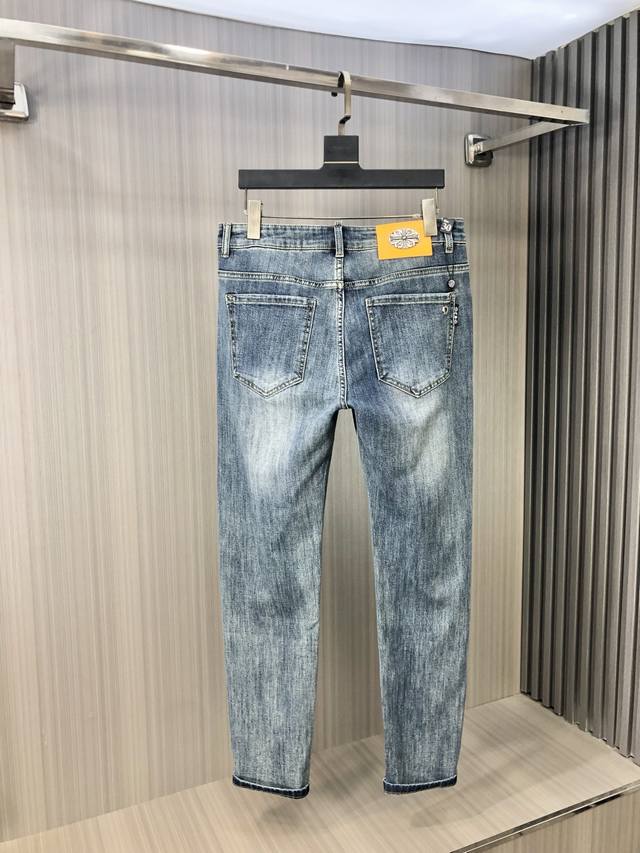 Crocs 2025 Spring/Summer New Men's Denim Pants! Heavy-Duty Washed Denim Fabric,