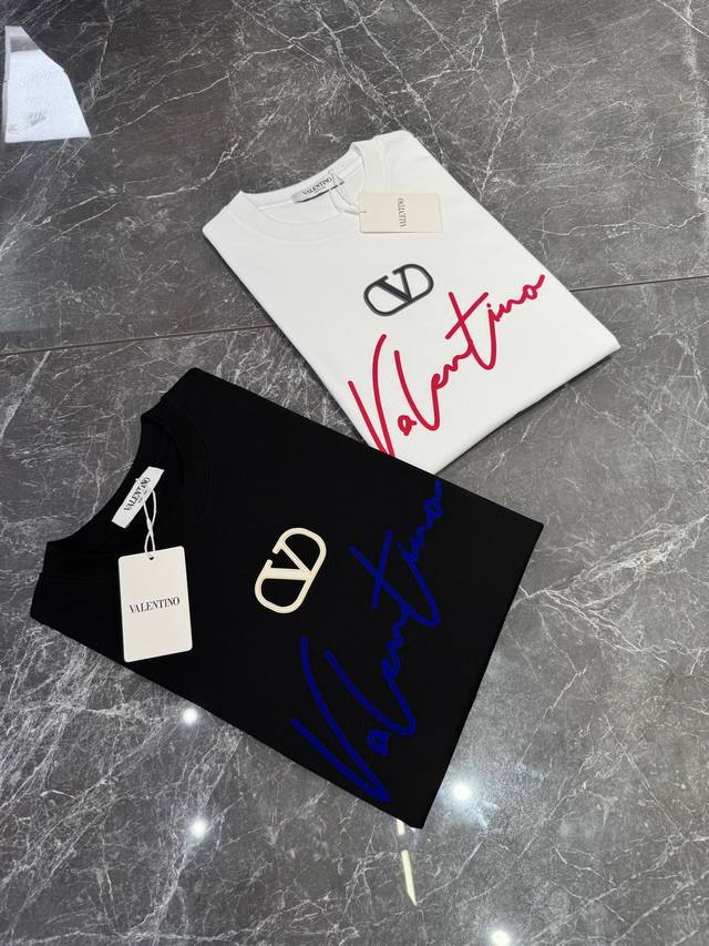 Valentino 25Ss New T-Shirt! Premium Letter Logo With A Velvety Texture On The Ch