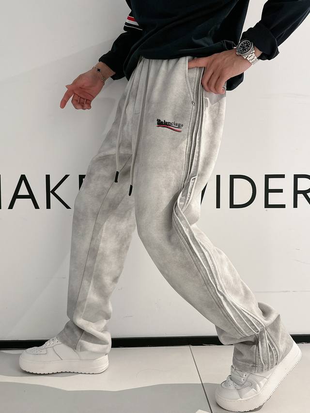 Balenciaga Top-Quality Product 2025 Spring/Summer New Casual Pants! Available On