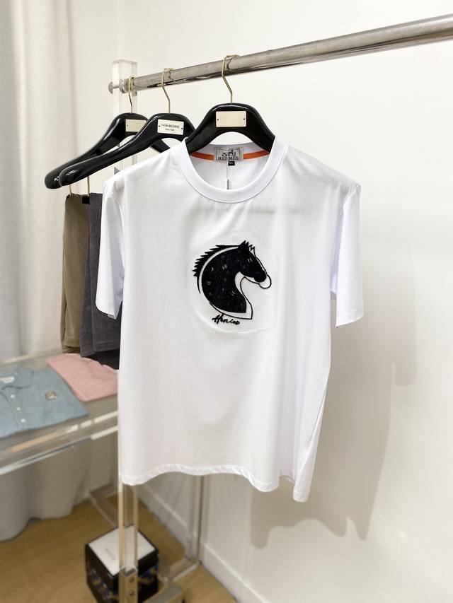 Herm S, 2025 Latest Short-Sleeve T-Shirt, Stylish And Fashionable, With A Premiu