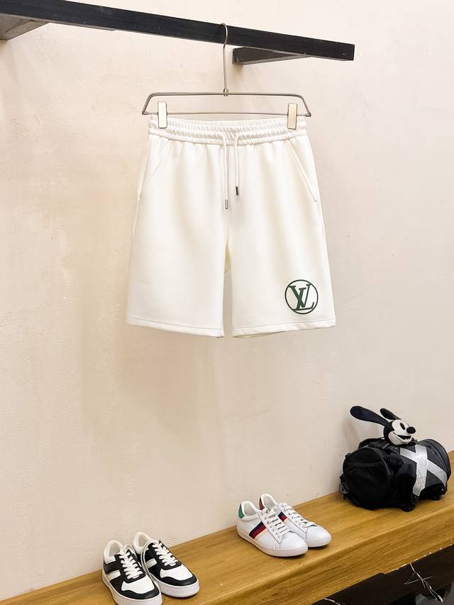 Lv 2025 Summer New Arrival Men's Casual Shorts, High-End Customized Breathable F