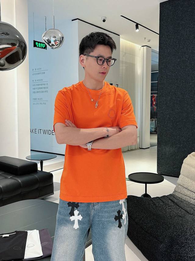 Moncler 2025 Spring/Summer New Arrival Exclusive Store Latest Short-Sleeve Round