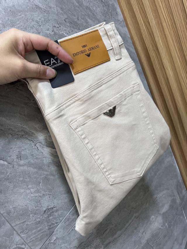 Armani Armani 2025 Spring/Summer New Arrivals, Three Labels Included, Denim Pant