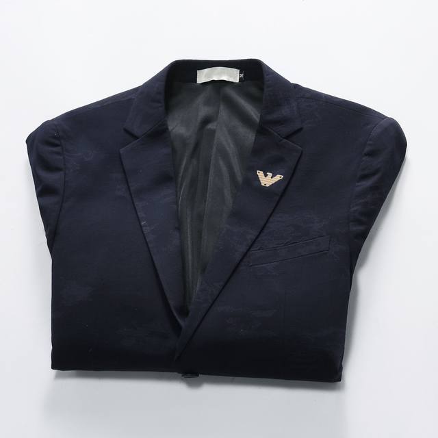 High-End Version, Armani 2025Ss European Flagship Store Main Series. Men's Tailo