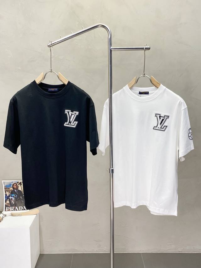 Louis Vuitton Exclusive New Arrival Men's Casual Short-Sleeve Shirt - High-End C