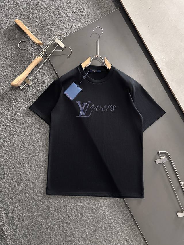 Lv 25Ss Unisex Short-Sleeve T-Shirt With Chest Lettering, Featuring A Simple Yet