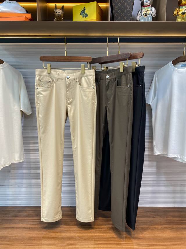 Bc25Ss Spring/Summer New Arrival: Diagonal-Stripe Cotton-Blend Straight-Leg Casu