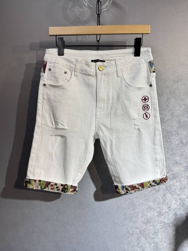 Lv Louis Vuitton Spring/Summer Latest Collection Five-Inch Denim Shorts, Perfect