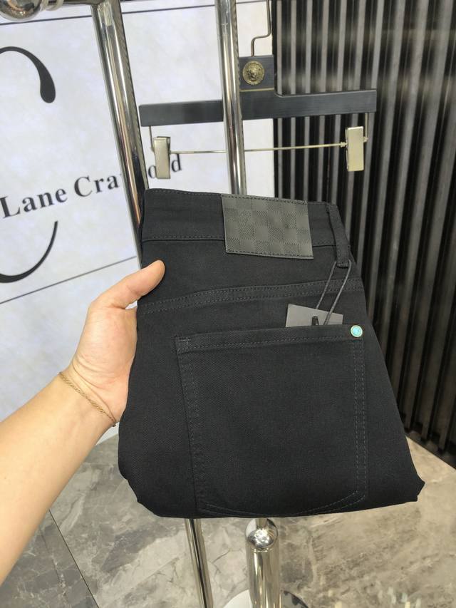 Lv. 2025 Spring/Summer High-End Fashion Feel, Ultra-Soft Denim Fabric, Light-Was