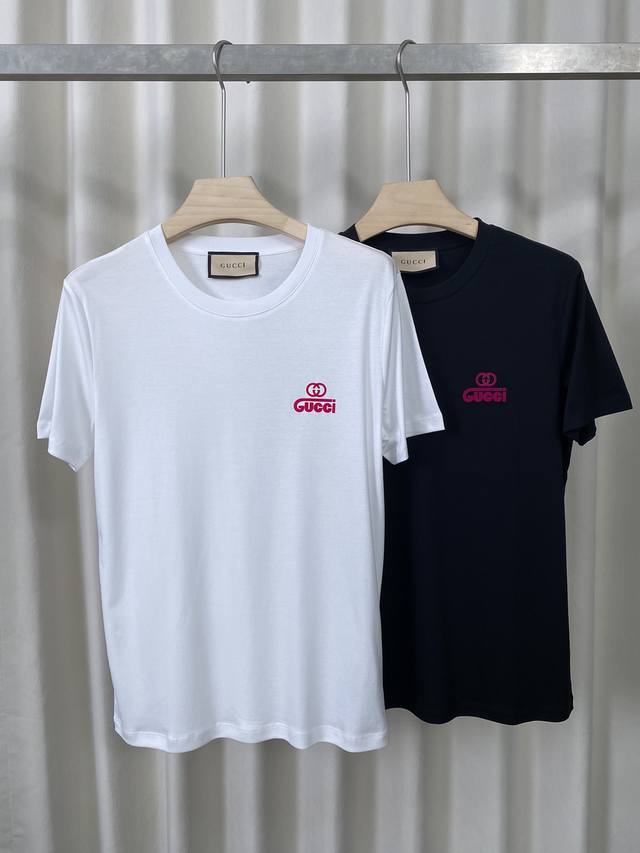 Gucci 25 Sst New Spring/Summer Debut Collection, Perfect Condition, Latest Style