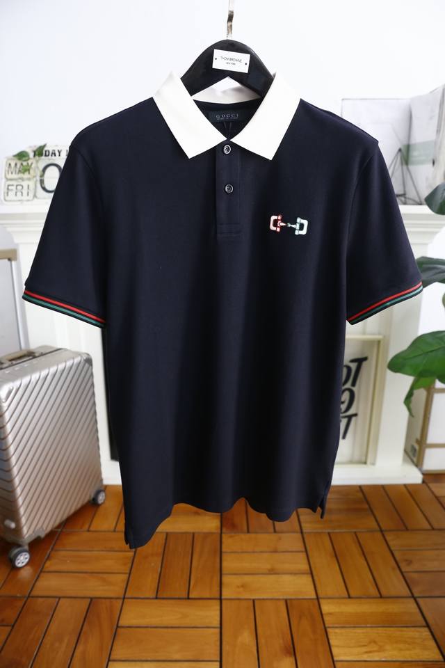 Ferragamo. 2025 Summer New Arrival Men's Collared Short-Sleeve Polo Shirt With C