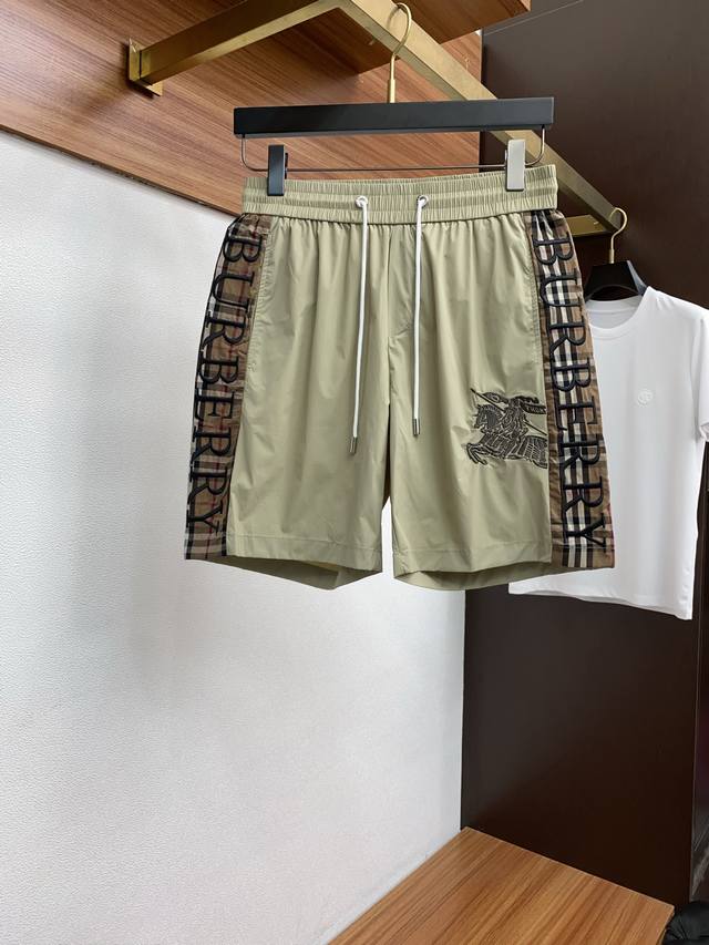 Burberry Spring/Summer New Casual Shorts, Brand Classic Series, Quick-Dry Fabric