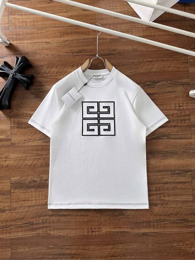 Givenchy 2025 Summer New Arrival Unisex Short-Sleeve T-Shirt! Custom-Made Exclus