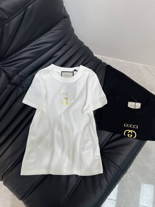 New Arrival Recommendation: Gucci 2025 Small Logo Gold-Printed Short-Sleeve T-Sh