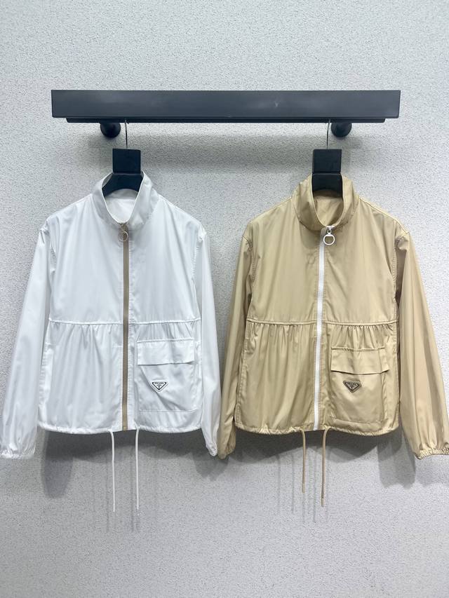 Family-Style Trench Coat With Custom-Made Hardware Accessories. The Silhouette I