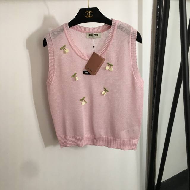 Style Number 20252592 Miumi* New Arrival Collar Label Logo Patch 3D Cherry Embro